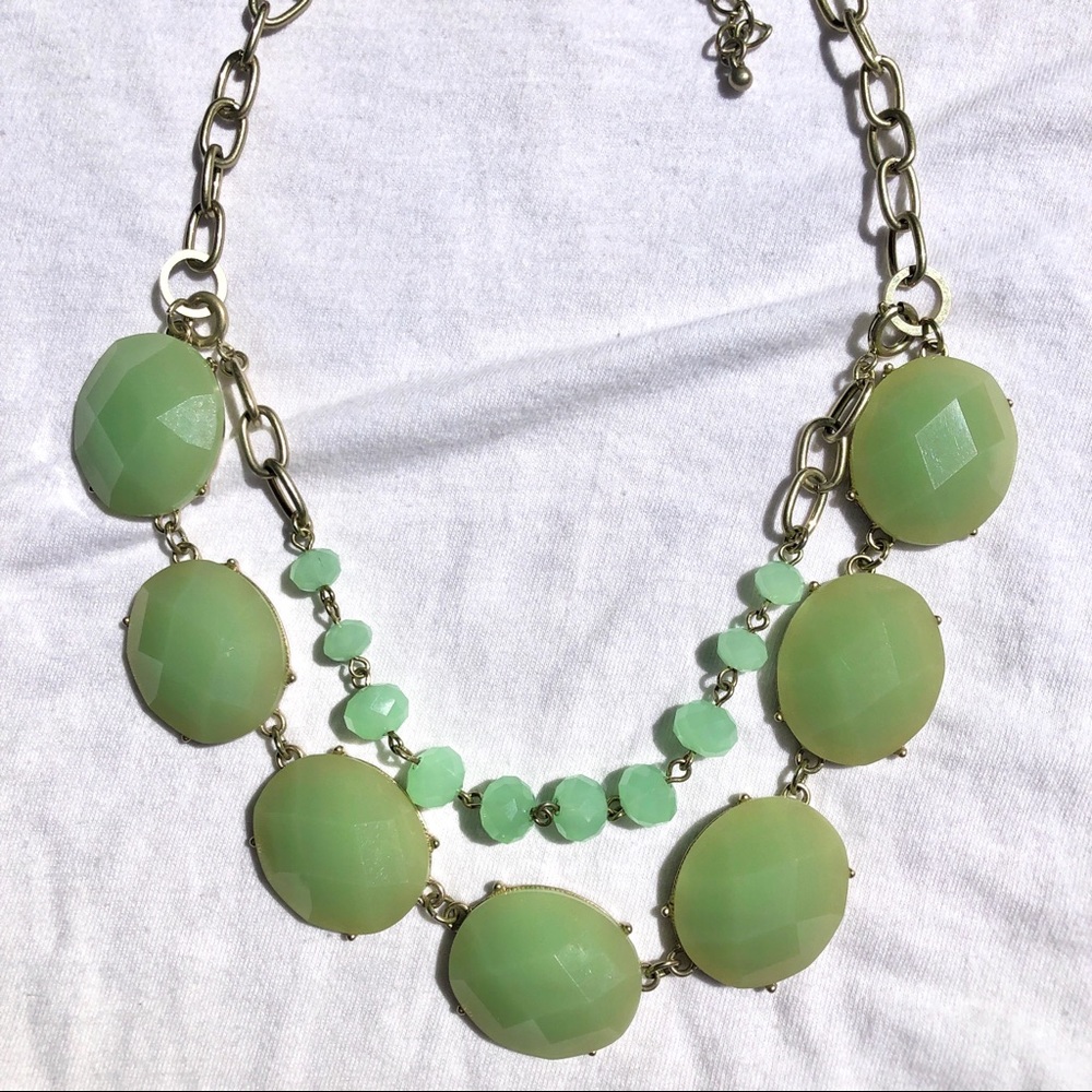 Premier Designs Mint gold necklace